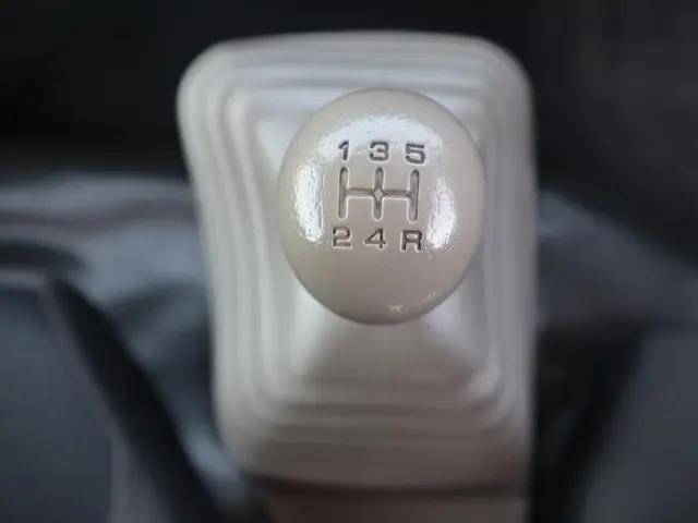 日産アトラス平ボディ小型（2t・3t）[写真26]