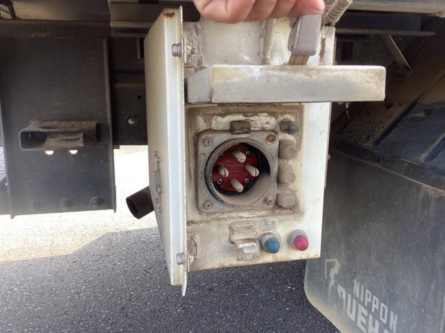 三菱ふそうキャンター冷凍車（冷蔵車）小型（2t・3t）[写真16]