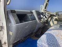 三菱ふそうキャンター冷凍車（冷蔵車）小型（2t・3t）[写真26]