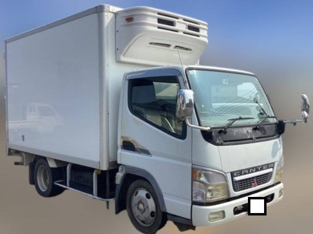 三菱ふそうキャンター冷凍車（冷蔵車）小型（2t・3t）[写真03]
