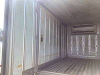 三菱ふそうキャンター冷凍車（冷蔵車）小型（2t・3t）[写真09]