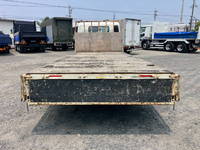 三菱ふそうキャンター平ボディ小型（2t・3t）[写真11]