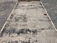 三菱ふそうキャンター平ボディ小型（2t・3t）[写真13]