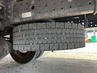 三菱ふそうキャンター平ボディ小型（2t・3t）[写真21]