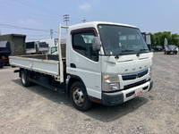 三菱ふそうキャンター平ボディ小型（2t・3t）[写真04]