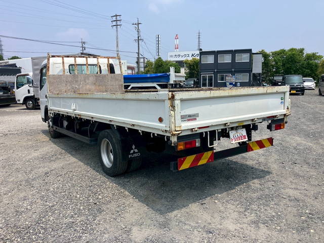 三菱ふそうキャンター平ボディ小型（2t・3t）[写真04]