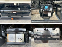 三菱ふそうキャンター平ボディ小型（2t・3t）[写真22]