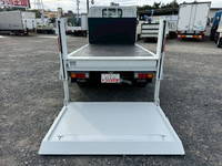 三菱ふそうキャンター平ボディ小型（2t・3t）[写真13]