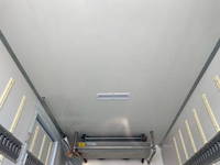 いすゞエルフ冷凍車（冷蔵車）小型（2t・3t）[写真14]