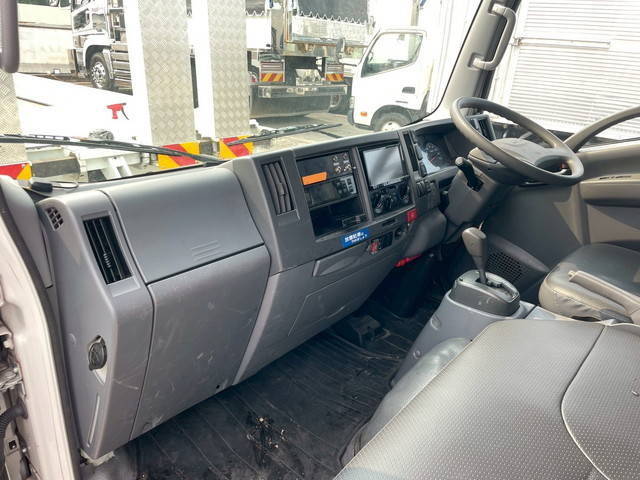 いすゞエルフ冷凍車（冷蔵車）小型（2t・3t）[写真36]