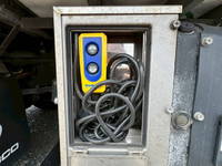 いすゞエルフアルミウイング小型（2t・3t）[写真24]