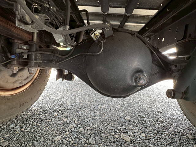 いすゞエルフアルミウイング小型（2t・3t）[写真28]