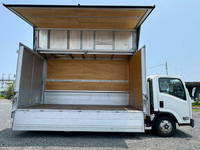 いすゞエルフアルミウイング小型（2t・3t）[写真06]