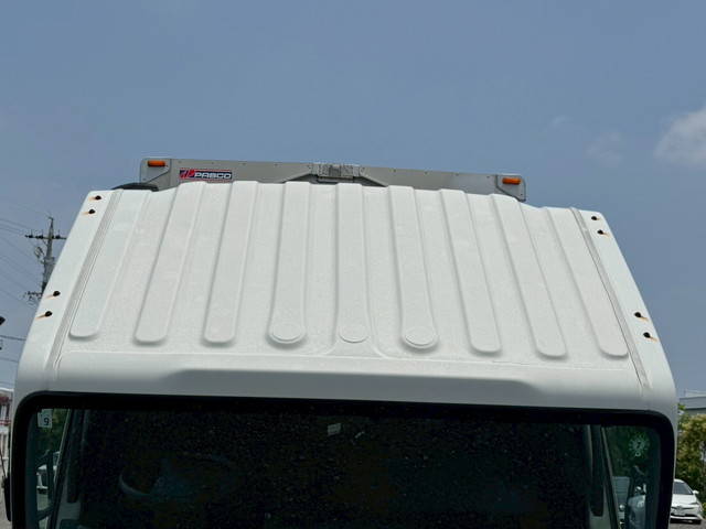 いすゞエルフアルミウイング小型（2t・3t）[写真08]