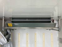 いすゞエルフ冷凍車（冷蔵車）小型（2t・3t）[写真17]