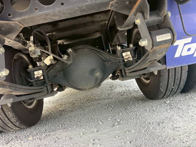 いすゞエルフ冷凍車（冷蔵車）小型（2t・3t）[写真23]