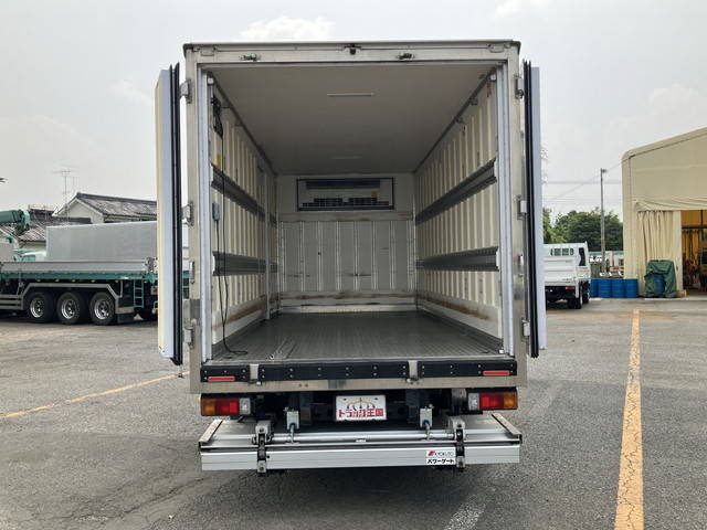 日野デュトロ冷凍車（冷蔵車）小型（2t・3t）[写真11]