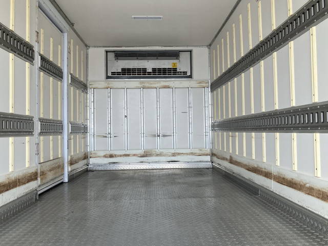 日野デュトロ冷凍車（冷蔵車）小型（2t・3t）[写真14]