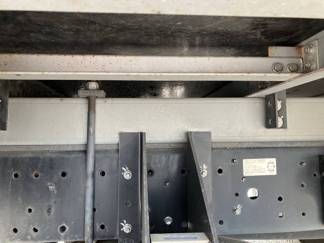 日野デュトロ冷凍車（冷蔵車）小型（2t・3t）[写真27]