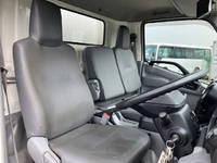 日野デュトロ冷凍車（冷蔵車）小型（2t・3t）[写真35]