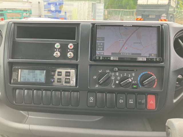 日野デュトロ冷凍車（冷蔵車）小型（2t・3t）[写真38]