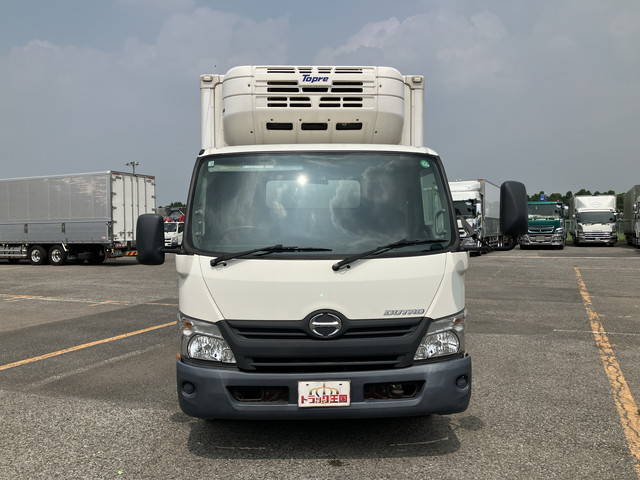 日野デュトロ冷凍車（冷蔵車）小型（2t・3t）[写真08]