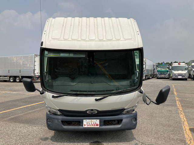 日野デュトロ冷凍車（冷蔵車）小型（2t・3t）[写真09]