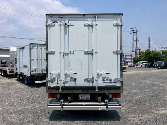 日野デュトロ冷凍車（冷蔵車）小型（2t・3t）[写真10]