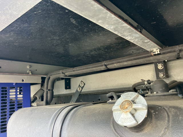 日野デュトロ冷凍車（冷蔵車）小型（2t・3t）[写真27]