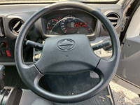 日野デュトロ冷凍車（冷蔵車）小型（2t・3t）[写真36]