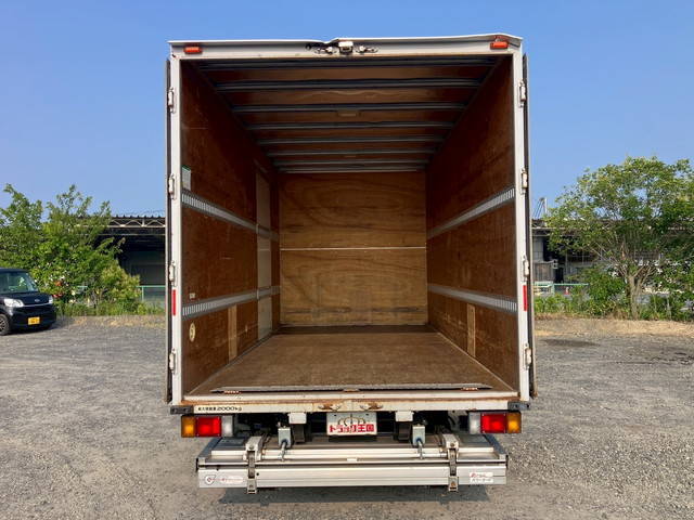 いすゞエルフアルミバン小型（2t・3t）[写真11]