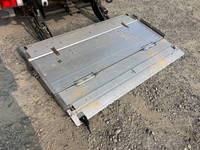 いすゞエルフアルミバン小型（2t・3t）[写真21]