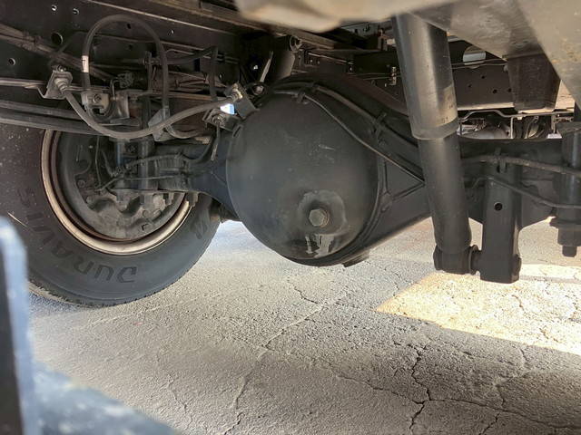 いすゞエルフアルミバン小型（2t・3t）[写真27]