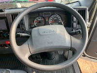 いすゞエルフアルミバン小型（2t・3t）[写真38]