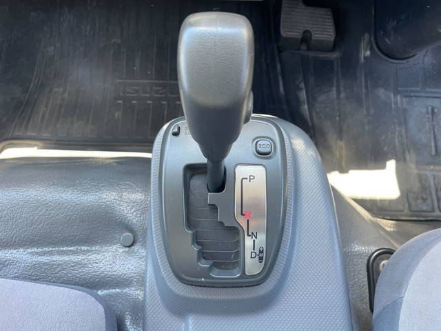 いすゞエルフアルミバン小型（2t・3t）[写真38]