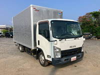 いすゞエルフアルミバン小型（2t・3t）[写真04]