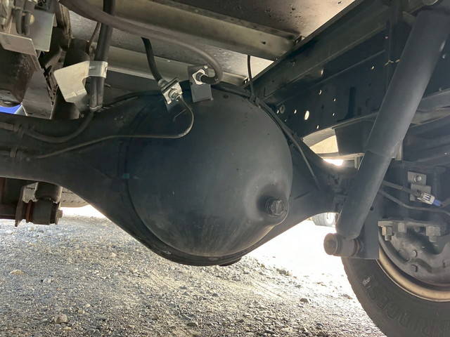 いすゞエルフ冷凍車（冷蔵車）小型（2t・3t）[写真28]