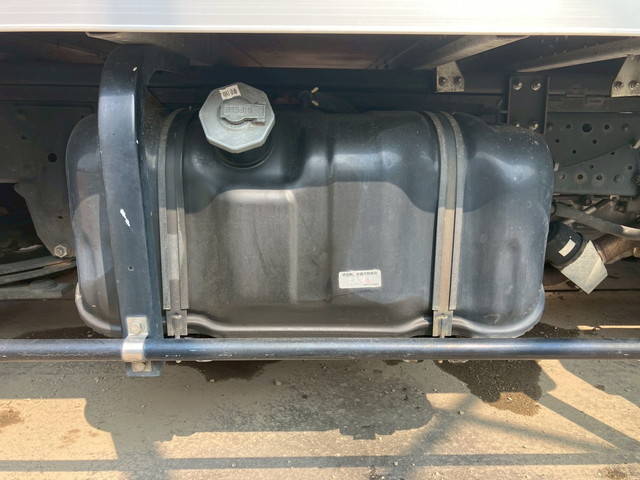 いすゞエルフアルミバン小型（2t・3t）[写真18]