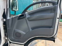 いすゞエルフアルミバン小型（2t・3t）[写真30]