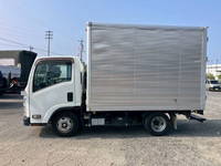 いすゞエルフアルミバン小型（2t・3t）[写真06]