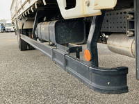 三菱ふそうキャンター平ボディ小型（2t・3t）[写真20]