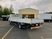 三菱ふそうキャンター平ボディ小型（2t・3t）[写真05]