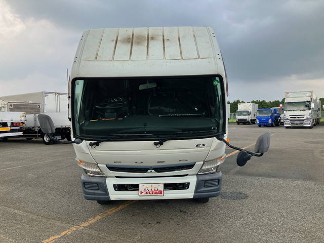 三菱ふそうキャンター平ボディ小型（2t・3t）[写真08]