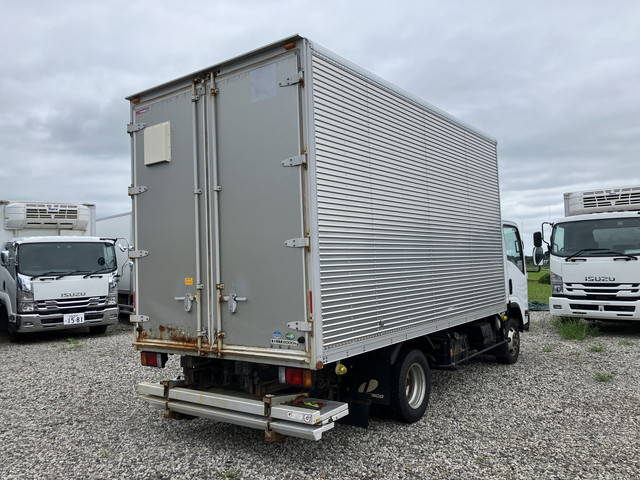 いすゞエルフアルミバン小型（2t・3t）[写真02]