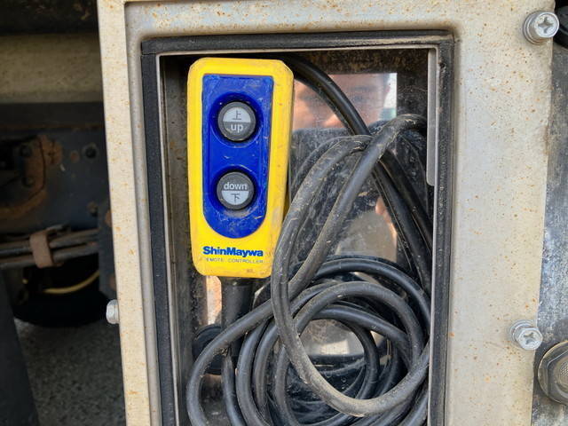 いすゞエルフアルミバン小型（2t・3t）[写真24]