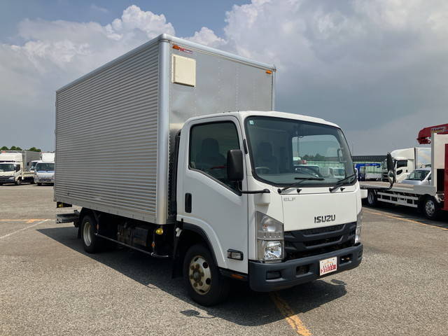 いすゞエルフアルミバン小型（2t・3t）[写真03]