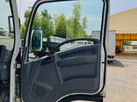 いすゞエルフアルミバン小型（2t・3t）[写真32]