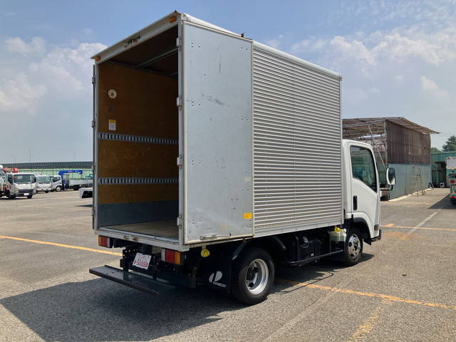 いすゞエルフアルミバン小型（2t・3t）[写真13]
