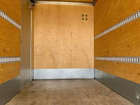 いすゞエルフアルミバン小型（2t・3t）[写真15]