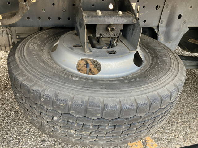 いすゞエルフアルミバン小型（2t・3t）[写真22]